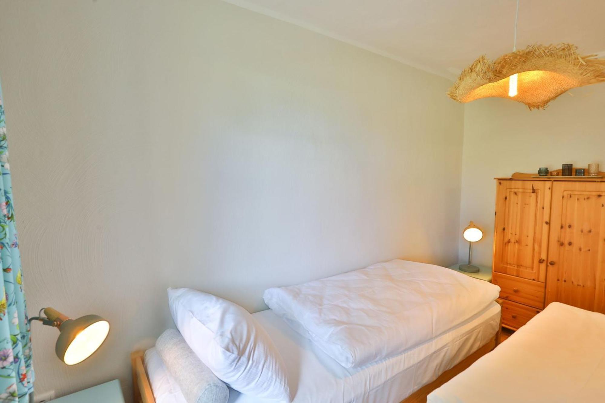 Ferienwohnung Zur Rebe Middelhagen Exterior foto